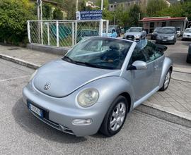 Volkswagen New Beetle / MAGGIOLONE