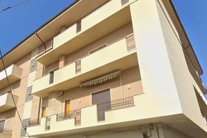 Appartamento 150mq garage 70 mq e ampio sottotetto