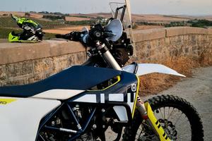 Husqvarna 701 enduro 