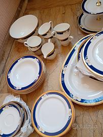 Servizio piatti Royal Bone China 