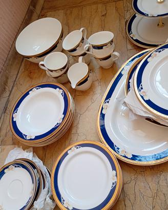 Servizio piatti Royal Bone China 
