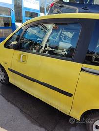 Porta anteriore sx nuda PEUGEOT 1007 del 2005