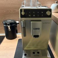 De Longhi Autentica macchina del caffè automatica