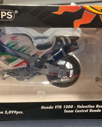 Minichamps Valentino Rossi vtr 1000 8 ore suzuka