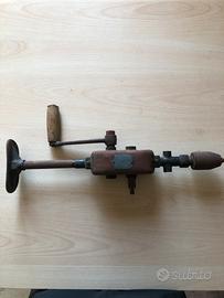 Trapano a mano vintage