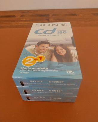 CD e VHS nuovi