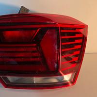 Faro dx posteriore Volkswagen Polo VI