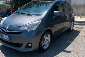 Toyota verso s