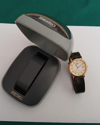 SEIKO Quartz, Model 7N22-8A00 Vintage.