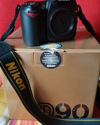 Nikon D 90