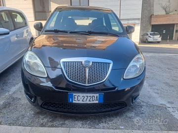 Lancia Ypsilon 1.4 Benzina e Gpl 