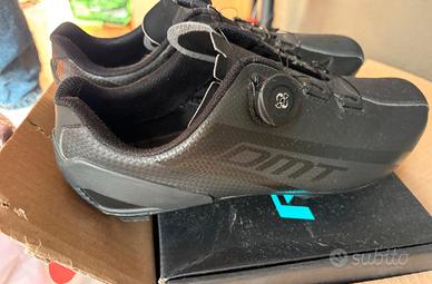 Scarpe bici strada DMT 42 nere