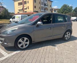 RENAULT Scénic1.5 dci