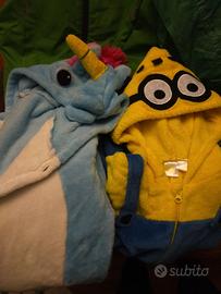 Pigiamoni unicorno e minions