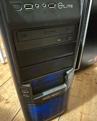 Computer fisso i7 con monitor