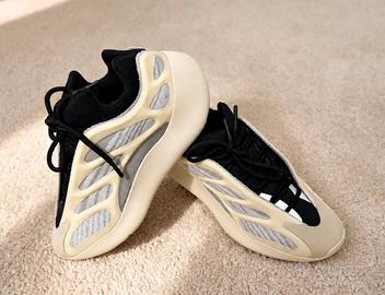 Adidas YEEZY 700 v3 Azael originale