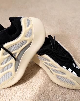 Adidas YEEZY 700 v3 Azael originale
