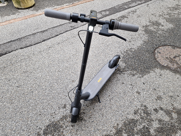 Monopattino Segway Ninebot max G30