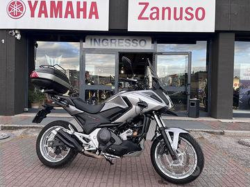 Honda NC 750 cambio DCT automatica