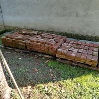 Mattoni pieni usati