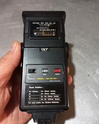 macchina fotografica comet +flash elettronico