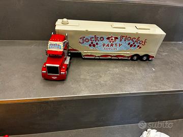 Camion Mack Jocko Flocko