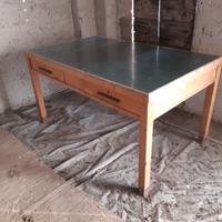 tavolo scrivania 