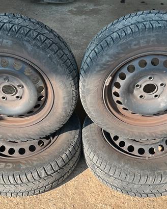 gomme e cerchi misura 195/65r15 M+S