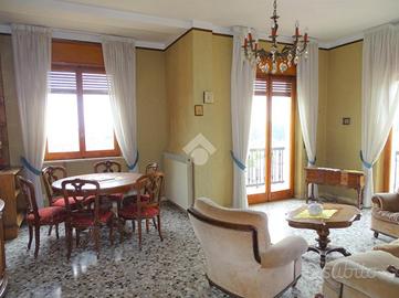 MULTILOCALE A CASTROVILLARI