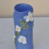 vaso in ceramica blu