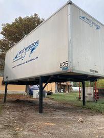 container coibentato