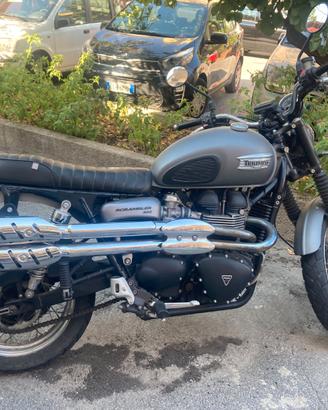 Triumph Scrambler 900 del 2013 - tutta originale