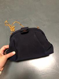 Pochette con catenella