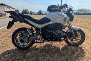 BMW R1200R