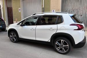 Peugeot 2008 1.6 hdi. Trattabile