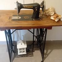 macchina da cucire antica