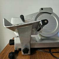 Affettatrice elettrica a gravità 