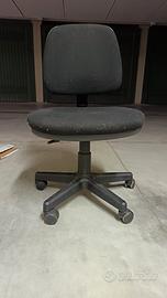 Sedia da ufficio camera con ruote