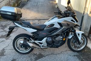 Honda NC750XD DCT