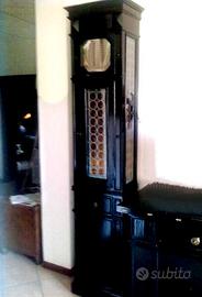 Colonna porta orologio a pendolo