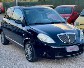 Lancia Ypsilon 1.2 Platino