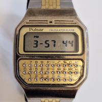 Orologio calcolatore Pulsar.