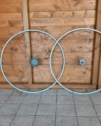Ruote corsa vintage 
