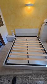 Letto comodini specchio Mondo Convenienza