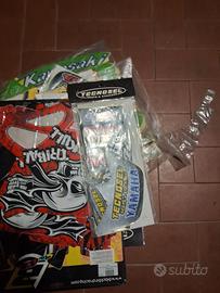 stock plastiche e adesivi motocross