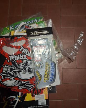 stock plastiche e adesivi motocross