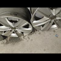 Cerchioni in lega Mak,  