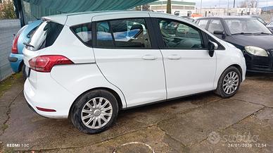 Ford B-Max 1.5 TDCi 75 CV Titanium