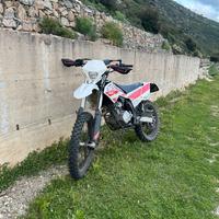 Moto Beta 125 RR 9 kw