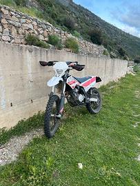 Moto Beta 125 RR 9 kw